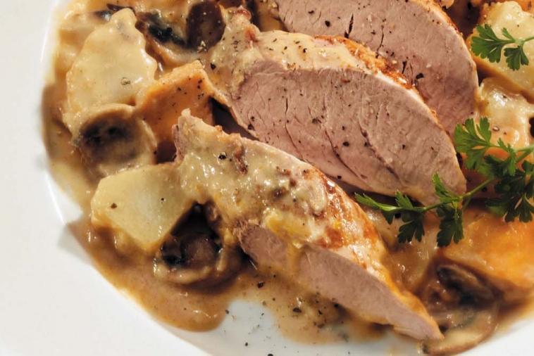 Order Roast Pork with Mushroom food online from China Kitchen store, Middle River on bringmethat.com
