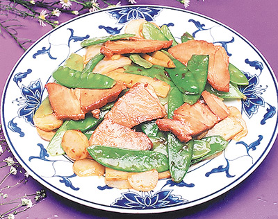 Order Roast Pork with Snow Peas food online from China Kitchen store, Middle River on bringmethat.com