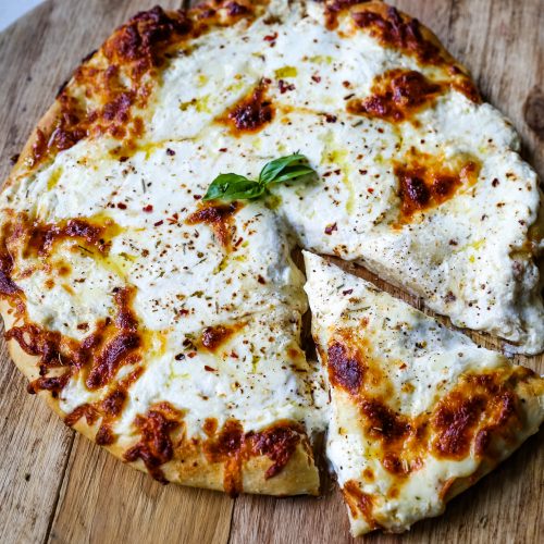Order 3 Cheese White Pizza food online from La Piazza Pizza & Italian Restaurant store, Grasonville on bringmethat.com