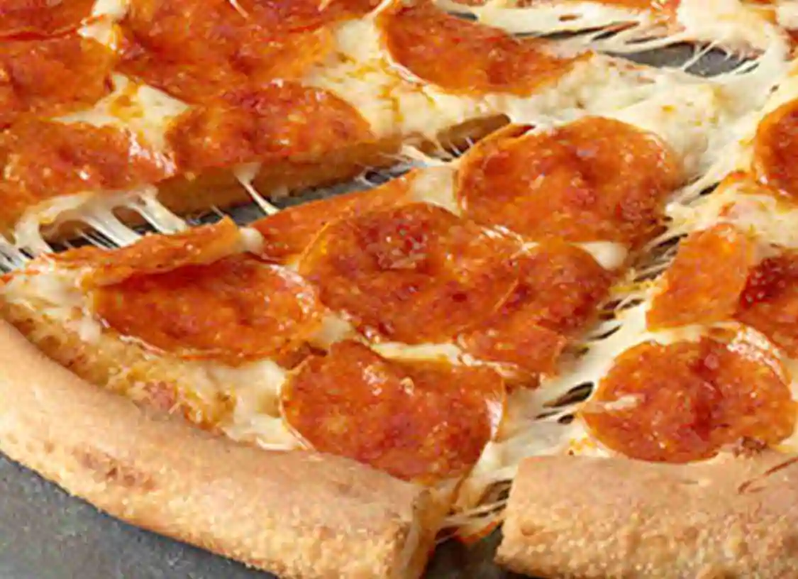 Order Pepperoni Pizza food online from Town Tavern store, Erin on bringmethat.com