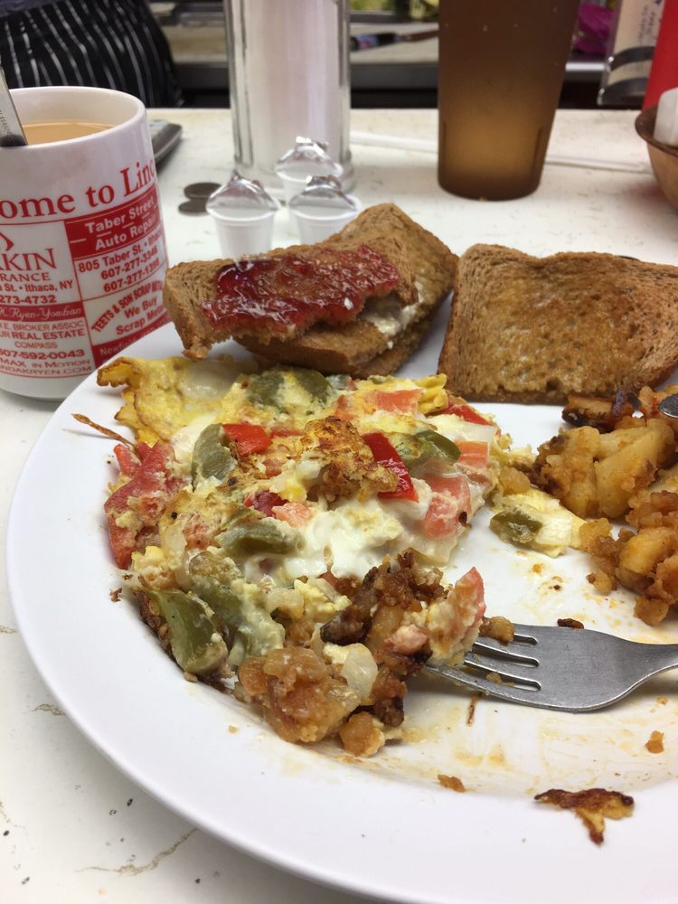 Order Veggie Western Omlet food online from Lincoln Street Diner store, Ithaca on bringmethat.com