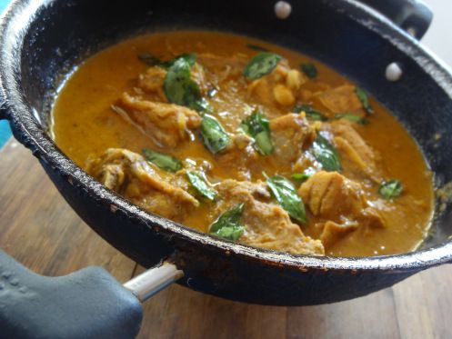 Order Chicken with Curry Sauce food online from Chinatown restaurant torrington Connecticut store, Torrington on bringmethat.com