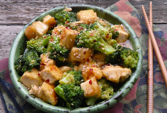 Order Sauteed Broccoli with Bean Curd food online from Chinatown restaurant torrington Connecticut store, Torrington on bringmethat.com