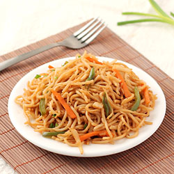 Order Fried Noodle food online from Chinatown restaurant torrington Connecticut store, Torrington on bringmethat.com