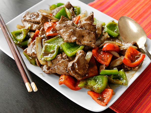 Order Pepper Steak w. Onion food online from Chinatown restaurant torrington Connecticut store, Torrington on bringmethat.com