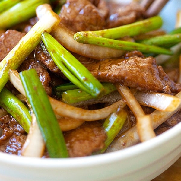 Order Sliced Beef w. Scallions food online from Chinatown restaurant torrington Connecticut store, Torrington on bringmethat.com