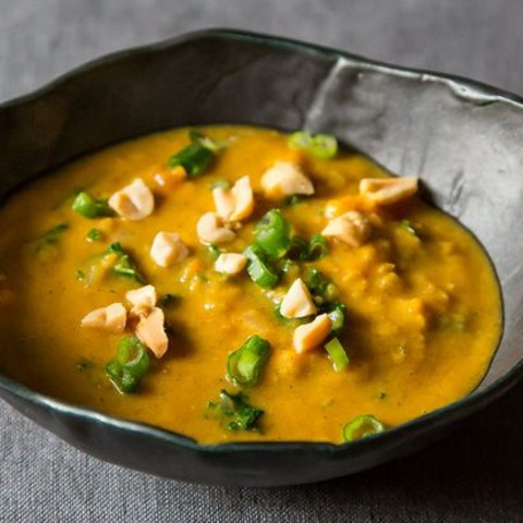 Order Peanut Yam Soup food online from E'Njoni Cafe store, Portland on bringmethat.com