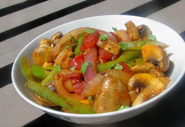 Order Ingudai food online from E'Njoni Cafe store, Portland on bringmethat.com