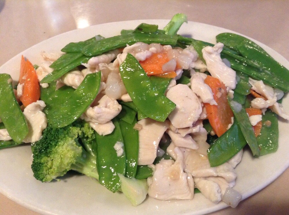 Order Chicken  With Peapods And Waterchestnuts food online from Rainbow Dragon Restaurant store, Portland on bringmethat.com