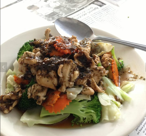 Order E3. Pad Garlic food online from Sivalai Thai Restaurant store, Portland on bringmethat.com