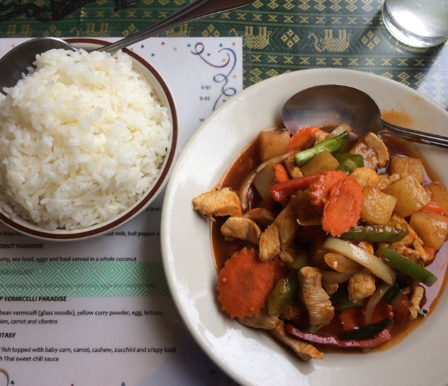 Order E4. Siamese Twin food online from Sivalai Thai Restaurant store, Portland on bringmethat.com