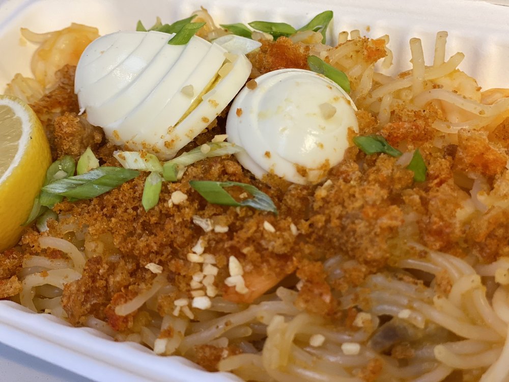 Order Pancit Malabon food online from Tambayan Restaurant & Mart store, Portland on bringmethat.com