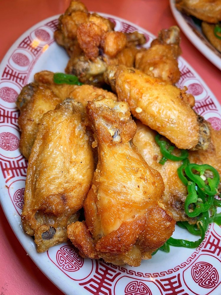 Order Salt & Pepper Chicken Wings (10) food online from David's Mai Lai Wah store, Philadelphia on bringmethat.com