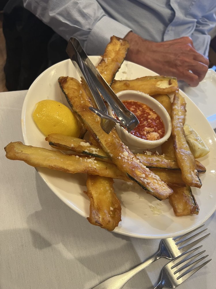 Order Fried Zucchini  food online from Hoffstots Cafe Monaco store, Oakmont on bringmethat.com