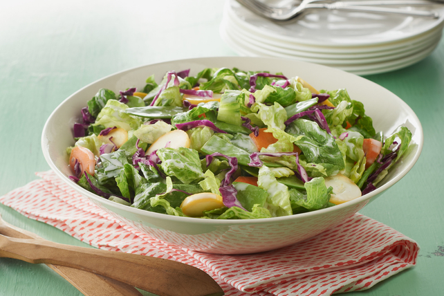Order Garden Salad food online from Backdraft Restaurant store, Lake Ariel on bringmethat.com