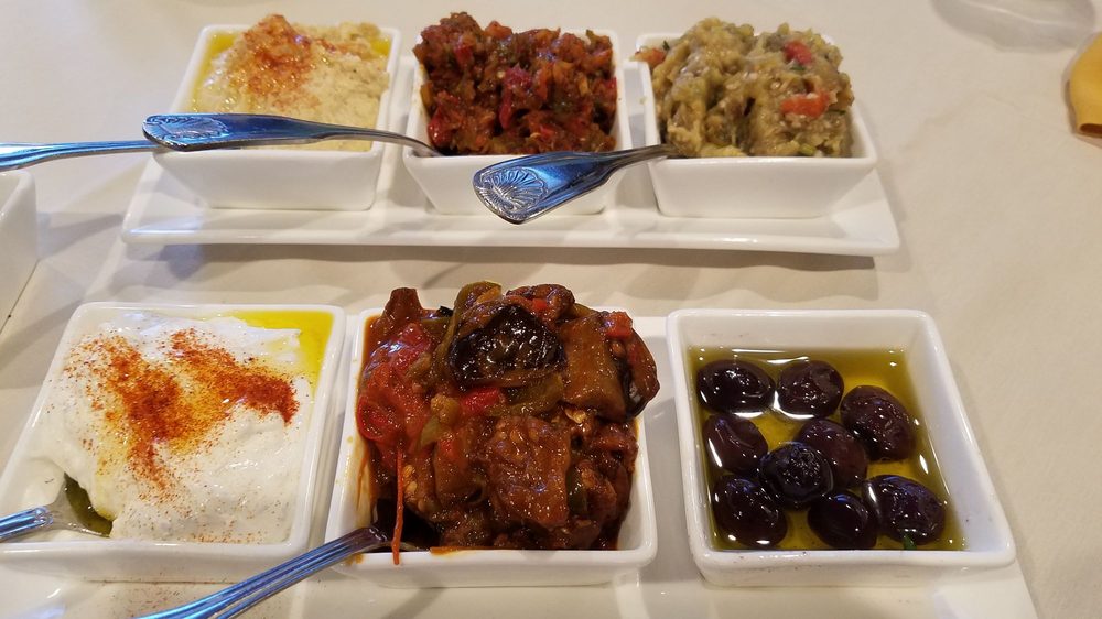 Order Soslu Patlican Appetizer food online from Saray II Turkish Restaurant store, Springfield on bringmethat.com