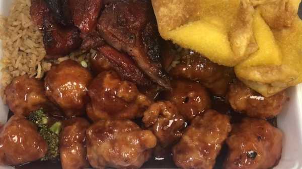 Order C21 C21. General Tso's Chicken, Crab Rangoon, Boneless Ribs, Pork Fried Rice food online from Lowell Asian Bakery and Restaurant store, Lowell on bringmethat.com