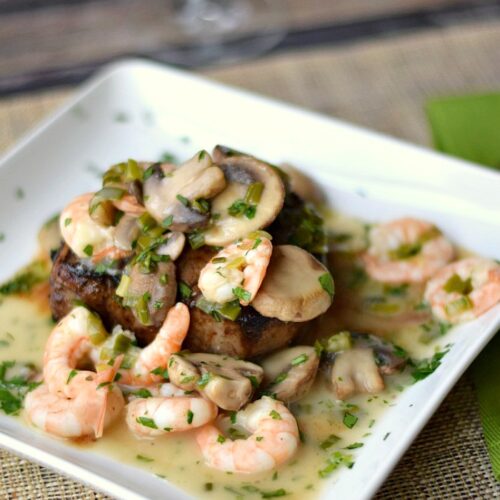 Order Seafood Lobster Sauce food online from Imperial Dragon Inc store, Plainville on bringmethat.com