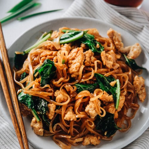 Order Peking Special Sauce Noodle food online from Imperial Dragon Inc store, Plainville on bringmethat.com