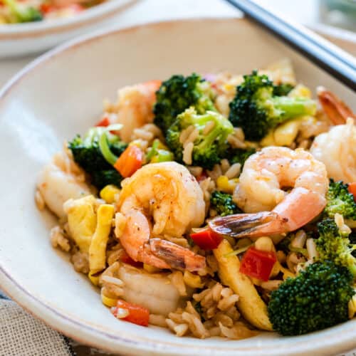 Order Chicken Fingers (6), Fried Shrimp (2), Egg Roll (1), crab Rangoon (6) food online from Imperial Dragon Inc store, Plainville on bringmethat.com
