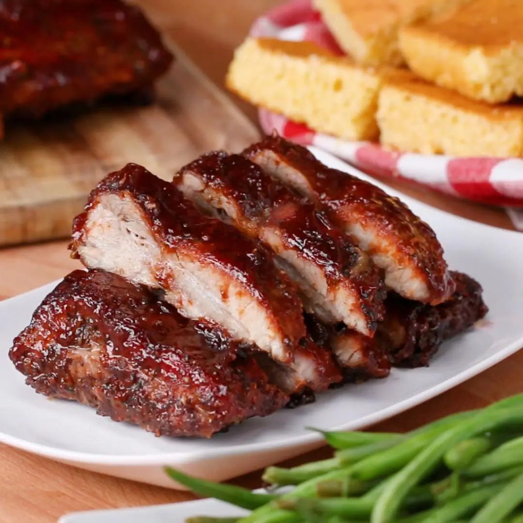 Order Pork Strips (4), Chicken Wings (4), Egg Roll (1), Boneless Spareribs food online from Imperial Dragon Inc store, Plainville on bringmethat.com