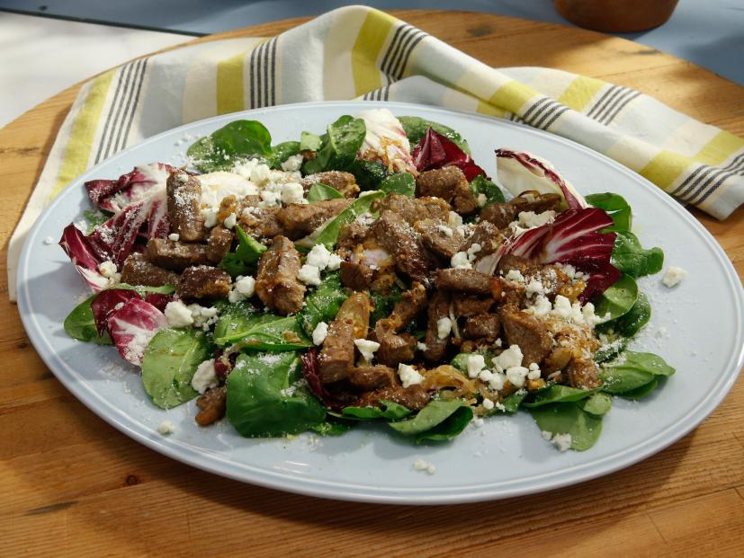 Order Steak Tip Salad food online from Kingston House of Pizza store, Kingston on bringmethat.com