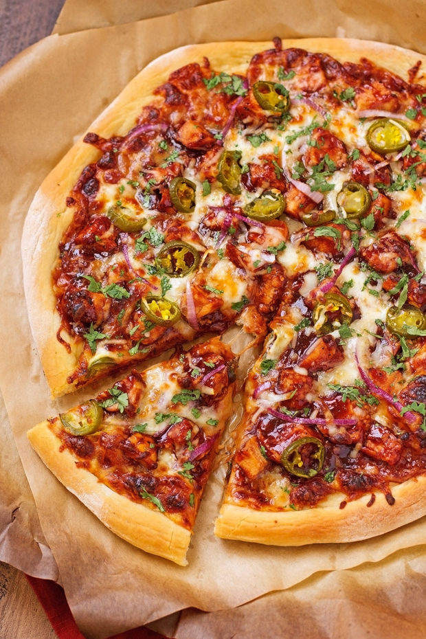 Order Grilled Chicken Pizza food online from Kingston House of Pizza store, Kingston on bringmethat.com