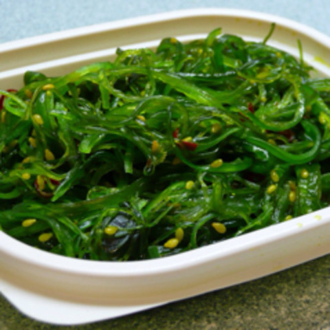 Order 08. Seaweed Salad food online from Peking Tokyo store, Lebanon on bringmethat.com