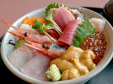 Order * S 10. Chirashi Sushi food online from Peking Tokyo store, Lebanon on bringmethat.com