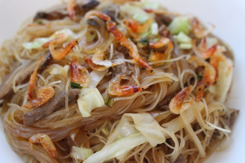 Order Chao Fen with Chicken food online from Peking Tokyo store, Lebanon on bringmethat.com