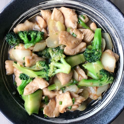Order 9. Chicken with Broccoli food online from Peking Tokyo store, Lebanon on bringmethat.com
