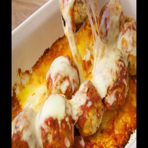 Order Homemade Meatballs food online from 2 Guys & A Pie Pizzeria store, Bonaire on bringmethat.com