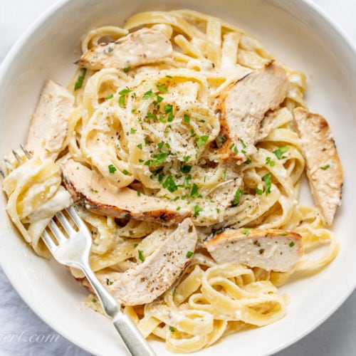 Order Chicken Pasta Bake food online from 2 Guys & A Pie Pizzeria store, Bonaire on bringmethat.com