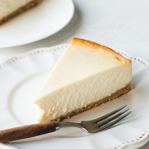 Order NY Style Cheesecake food online from 2 Guys & A Pie Pizzeria store, Bonaire on bringmethat.com