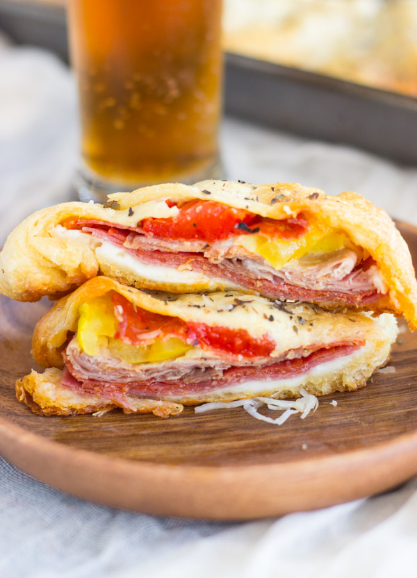 Order Stromboli with 1 Regular Topping & a Drink Lunch food online from 2 Guys & A Pie Pizzeria store, Bonaire on bringmethat.com
