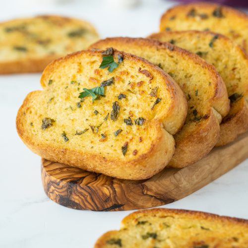 Order Texas Toast food online from Parson's Chicken & Fish store, Chicago on bringmethat.com