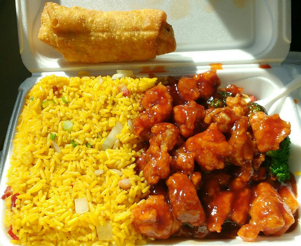 Order L 6. General Tso's Chicken food online from Chinatown Restaurant store, Newberry on bringmethat.com