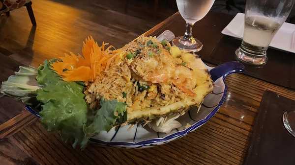Order Thai Style Fried Rice food online from Ruan Thai Cuisine store, Hilton Head Island on bringmethat.com