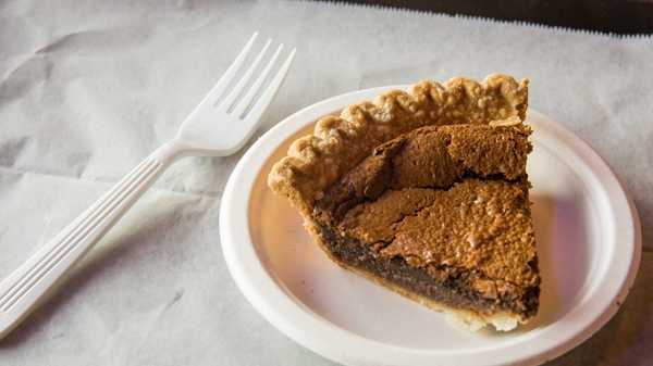 Order Chocolate Chess food online from Guss Fried Chicken store, Memphis on bringmethat.com