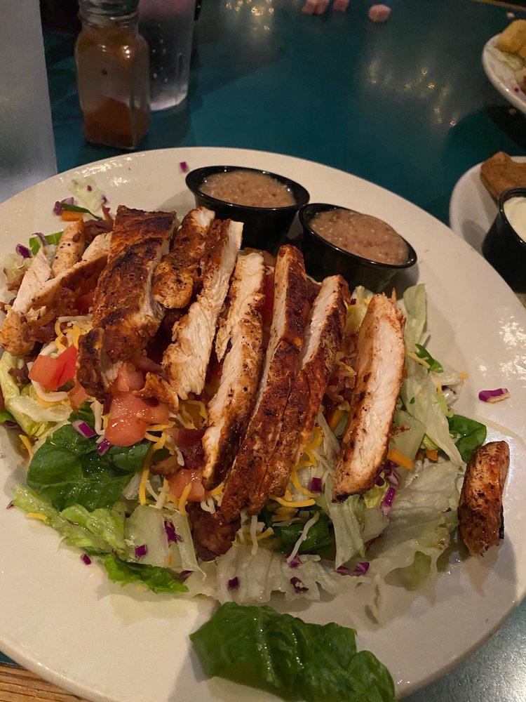 Order Half Shell Salad food online from The Half Shell store, Memphis on bringmethat.com