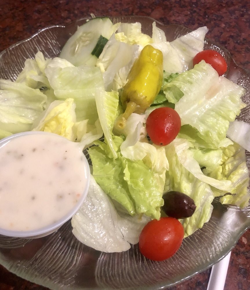 Order House Salad food online from Dominic's I Pizza and Pasta store, Boca Raton on bringmethat.com