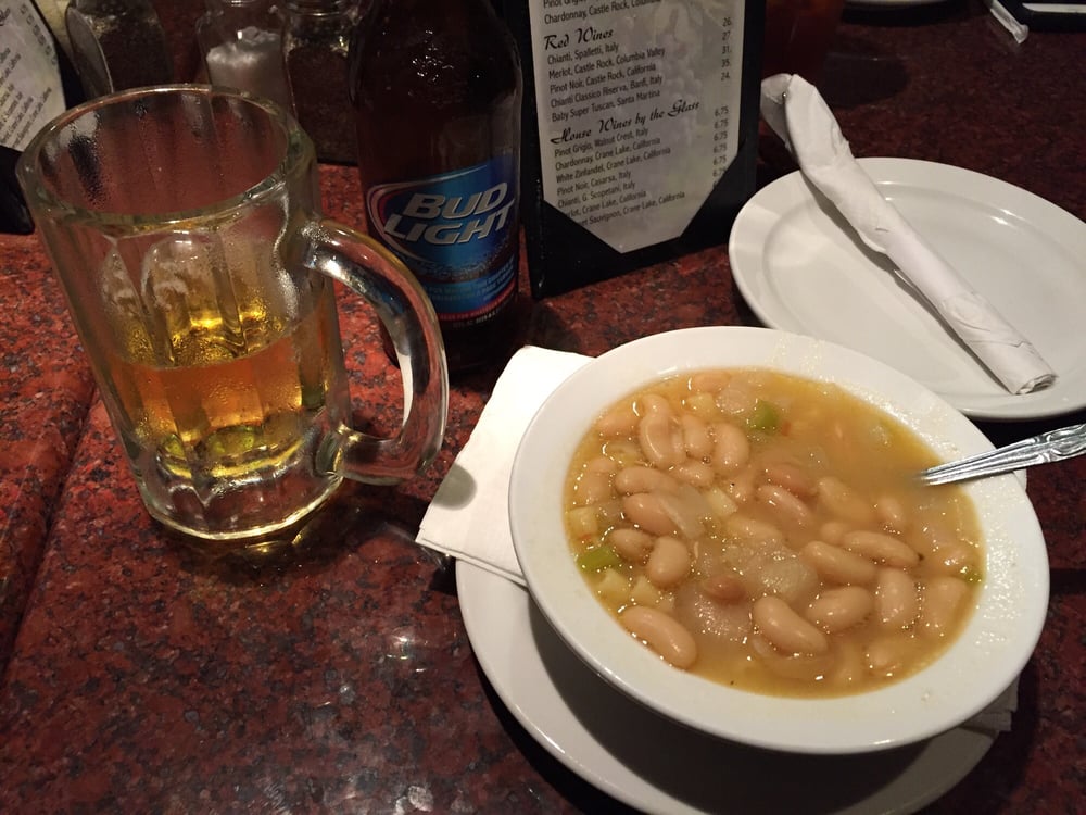 Order Pasta Fagioli food online from Dominic's I Pizza and Pasta store, Boca Raton on bringmethat.com