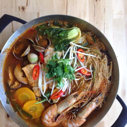 Order Seafood Vegetable Soup food online from China Express store, Bradenton on bringmethat.com