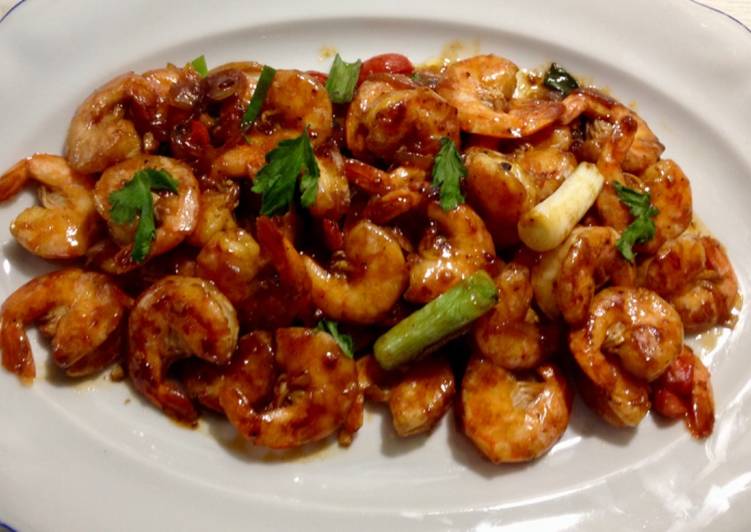 Order Shrimp w. Oyster Sauce food online from China Express store, Bradenton on bringmethat.com