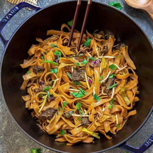 Order Beef Mei Fun food online from China Express store, Bradenton on bringmethat.com