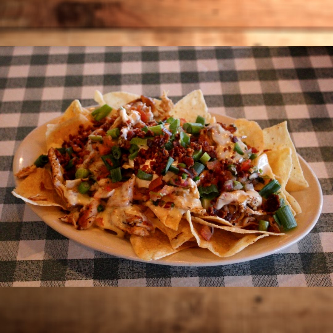 Order Cooter's Chicken Nachos food online from Hofbrau Steaks store, Porter on bringmethat.com