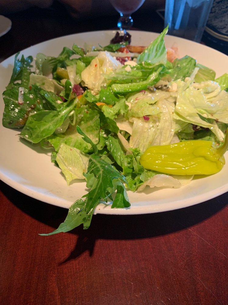 Order Pappas Greek Salad food online from Pappadeaux Seafood Kitchen store, Houston on bringmethat.com