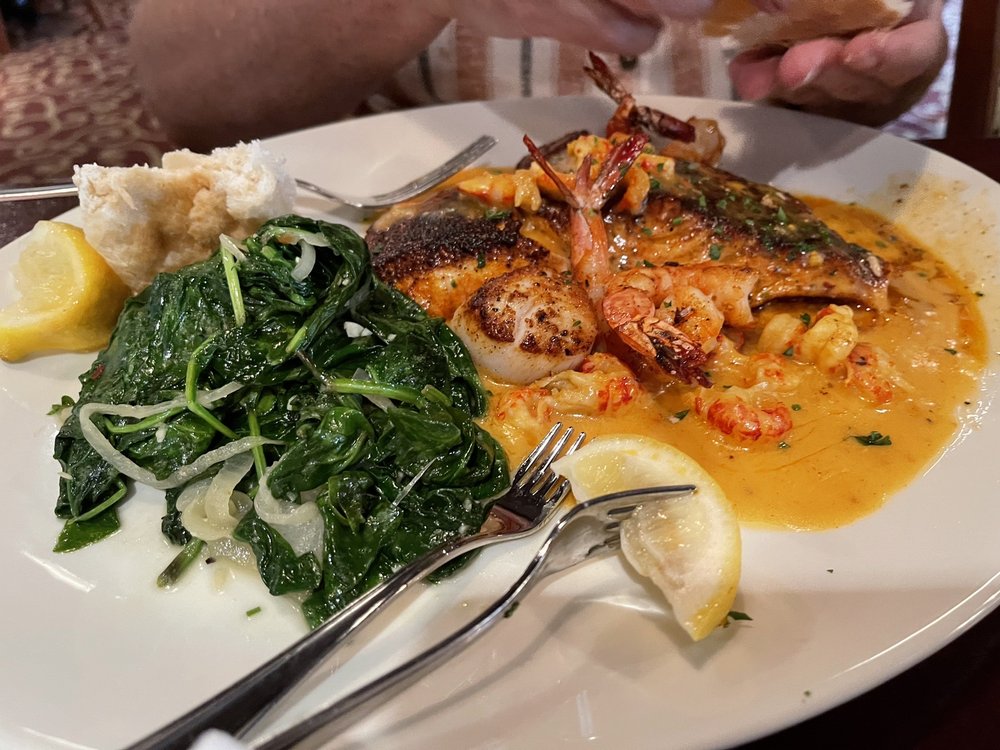 Order Atlantic Salmon Alexander food online from Pappadeaux Seafood Kitchen store, Houston on bringmethat.com