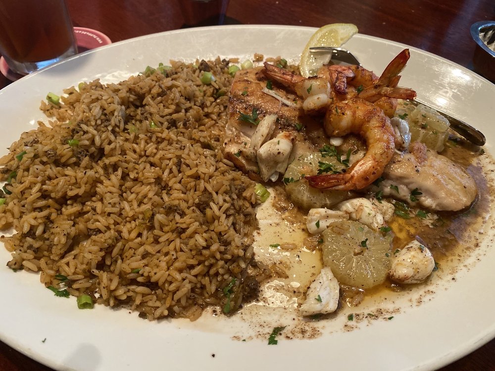 Order Texas Redfish Pontchartrain food online from Pappadeaux Seafood Kitchen store, Houston on bringmethat.com