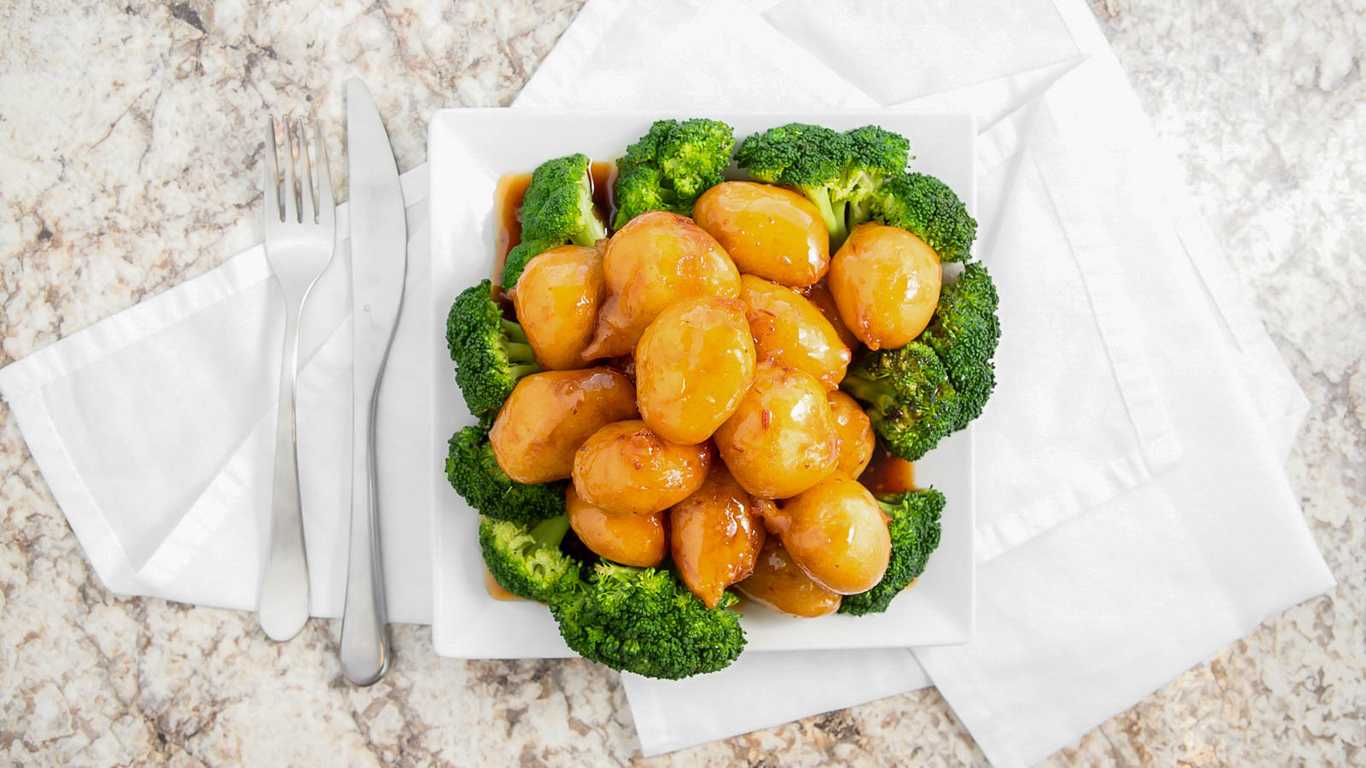 Order Pon Pon Chicken food online from Wok-King Cafe Inc store, West Jordan on bringmethat.com